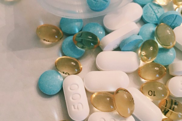 Supplement capsules